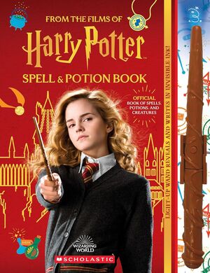 Compra Harry Potter Spell And Potion Book en click.gt