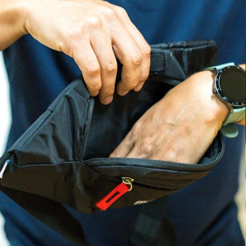 Cangurerita negra. Compra desde casa de manera fácil y segura en Aristotelez.com