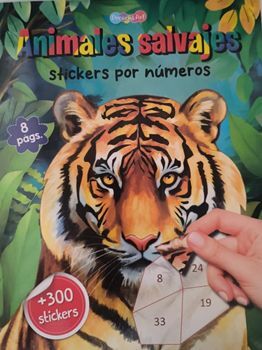 Animales Extremos Con Stickers: Animales Salvajes  Bamag0212. Encuentra lo que necesitas en Aristotelez.com.