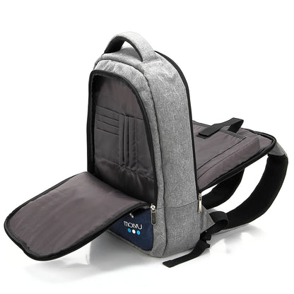 Compra Mochila U Gris en click.gt