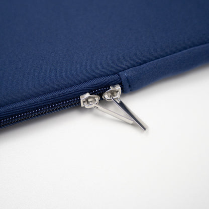 Funda para laptop 15.6" Azul. Encuentra lo que necesitas en Aristotelez.com.