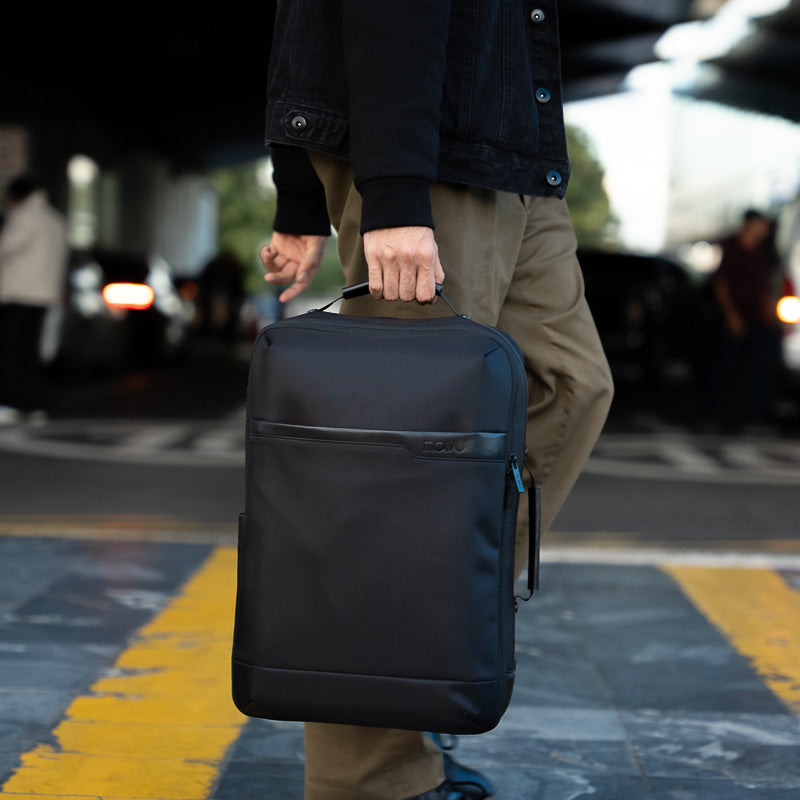 Compra Go Viaje negro en click.gt