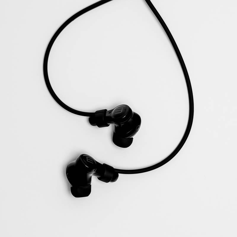 Compra Audífonos Chiltepes  + Correa  en click.gt