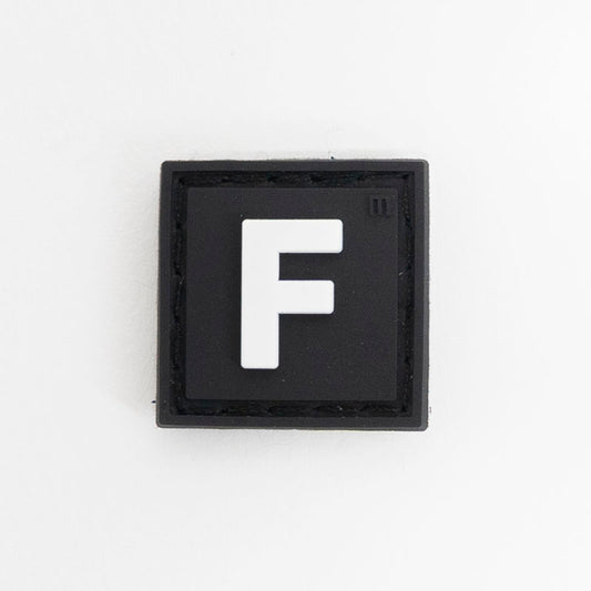 Compra Parche letra F en click.gt
