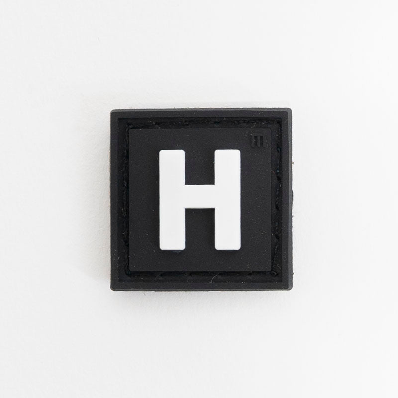 Compra Parche letra H en click.gt