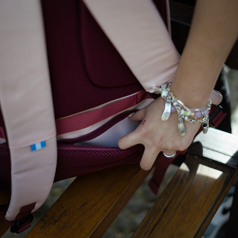 Compra U2 Rosa en click.gt