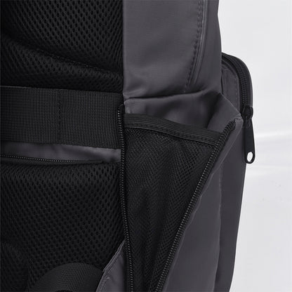 U5 Gris. En Zerobolas están las mejores marcas por menos.