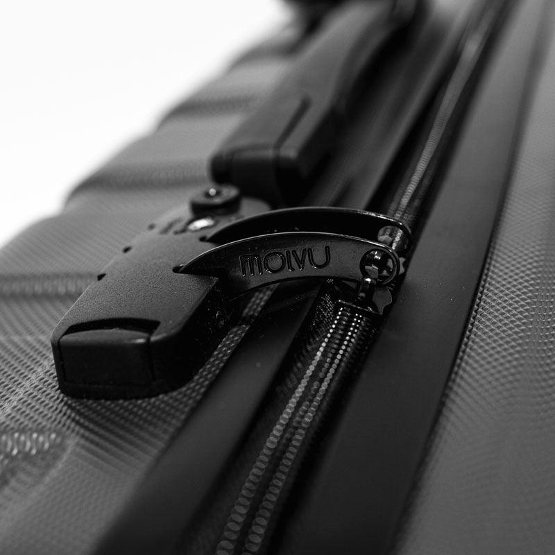 Compra Viaje 20 (de mano) gris en click.gt