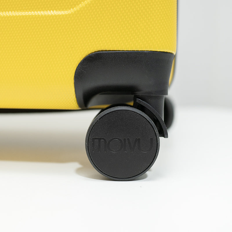 Compra Viaje 20 (de mano) amarillo en click.gt