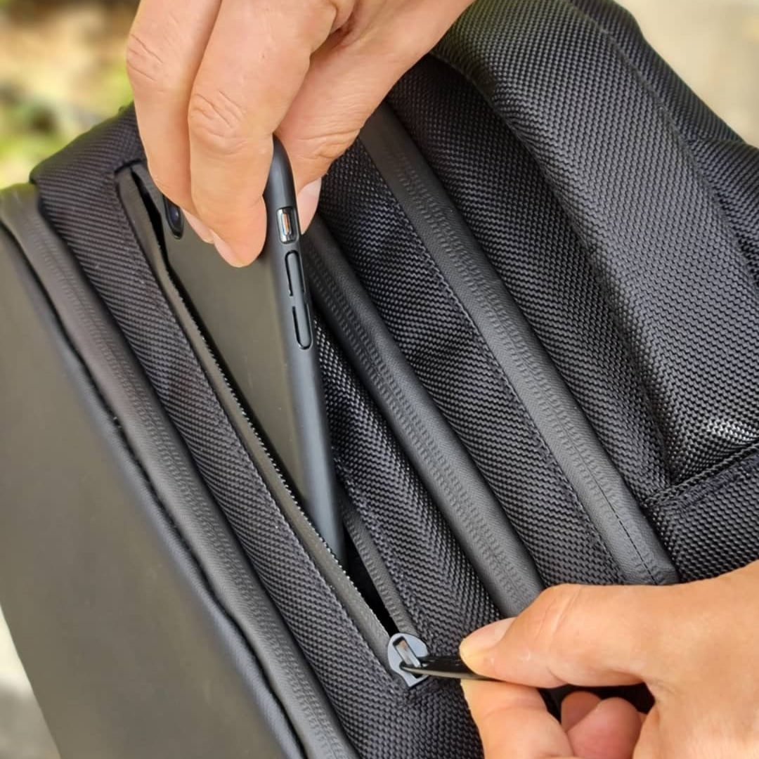 Compra Zacualpa 15 Negro en click.gt