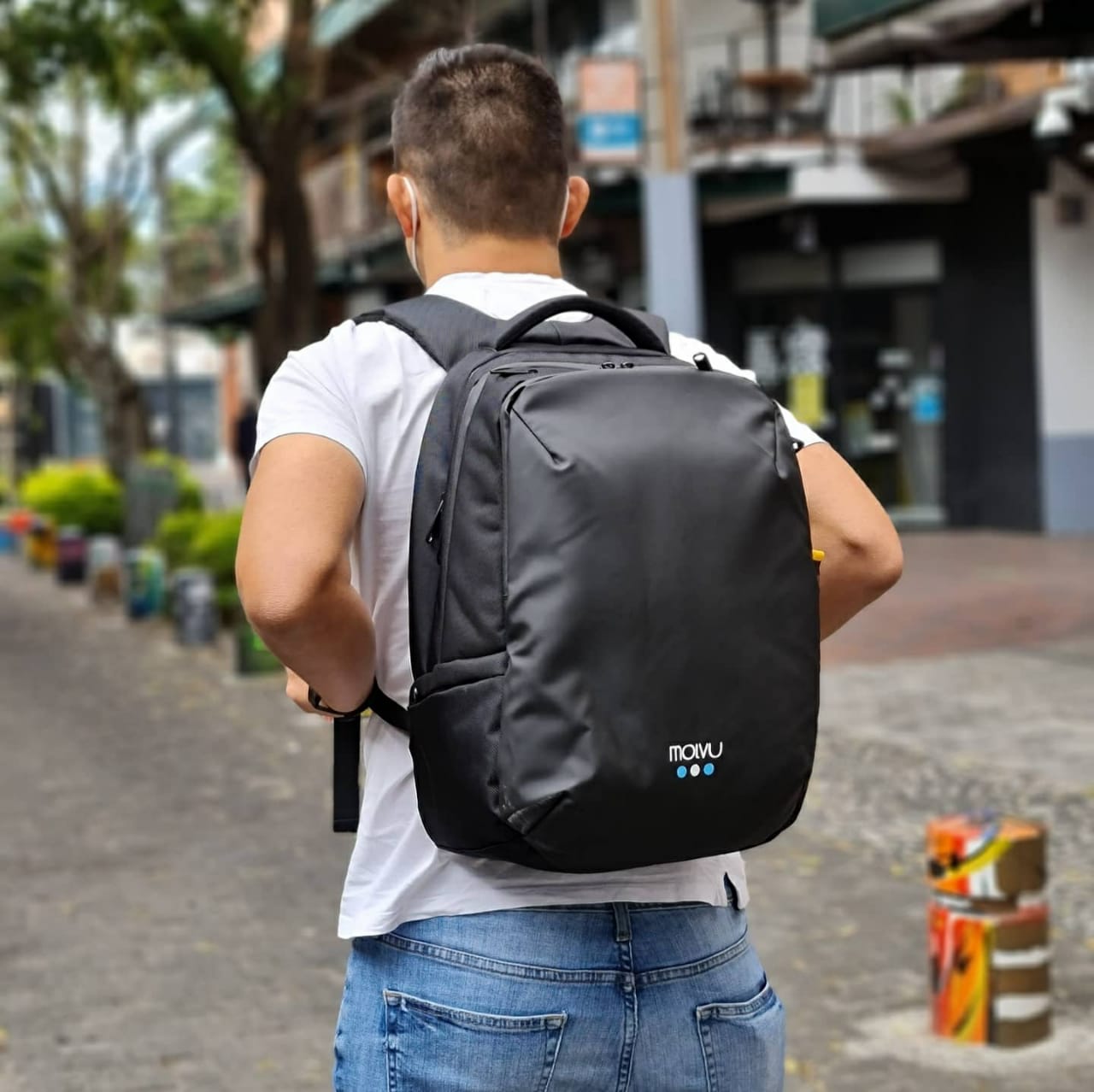 Compra Zacualpa 17 Negro en click.gt