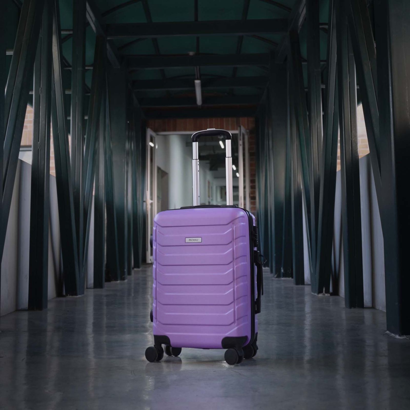 Compra Viaje 20 (de mano) lavanda en click.gt