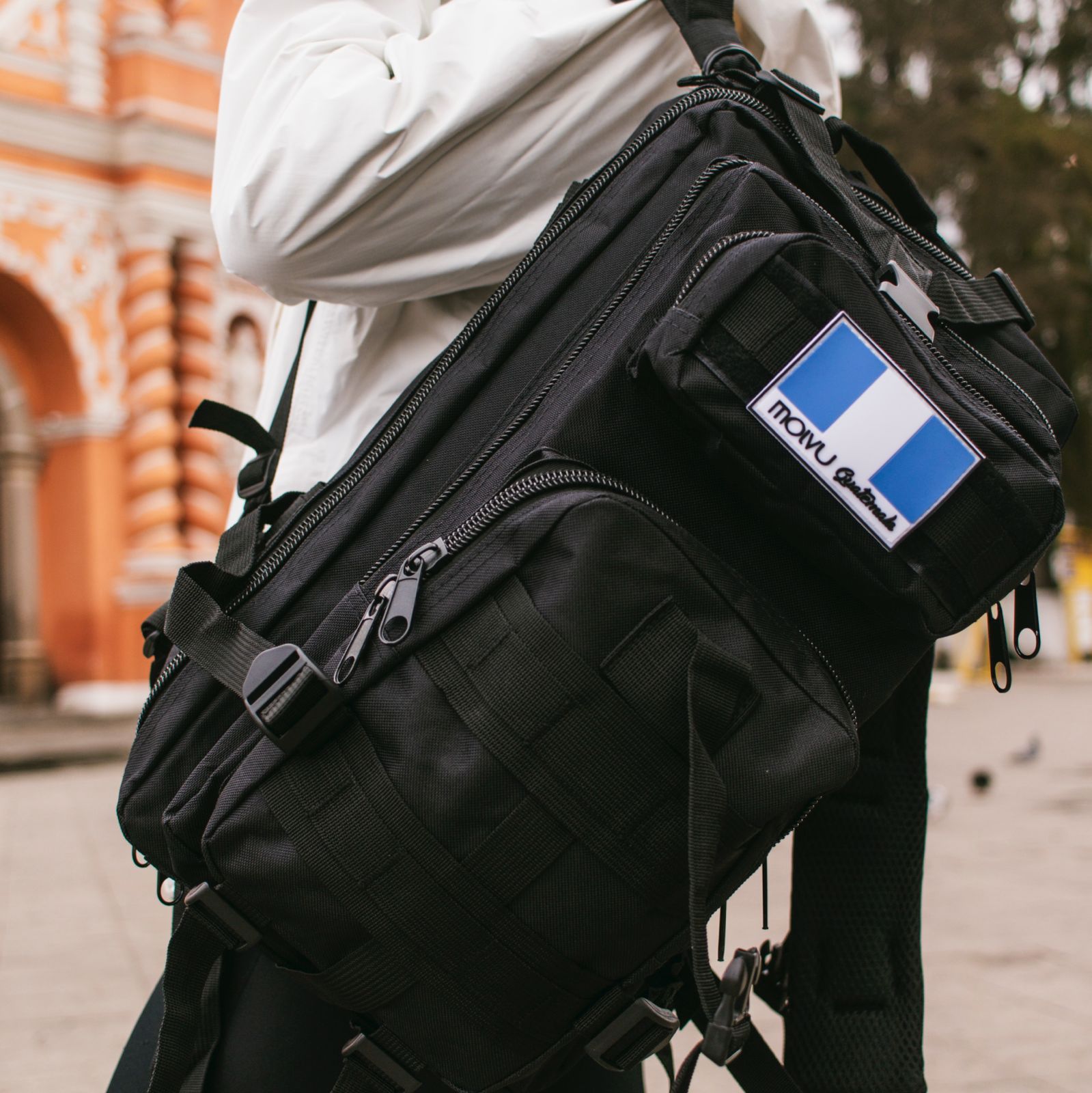 Compra Atake M08 Negro en click.gt